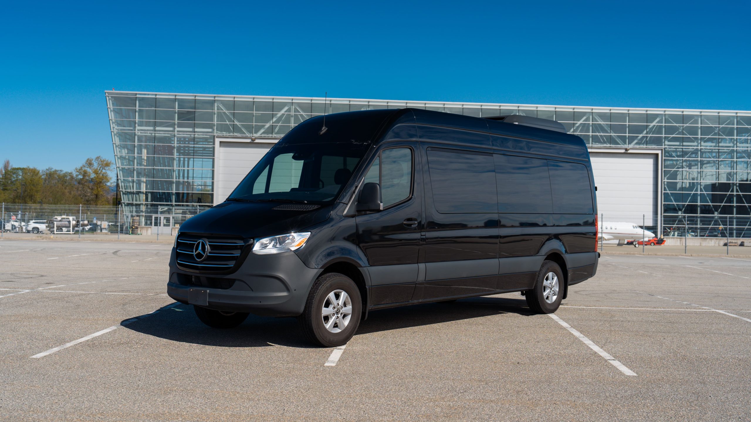 15 passenger diesel fashion van for